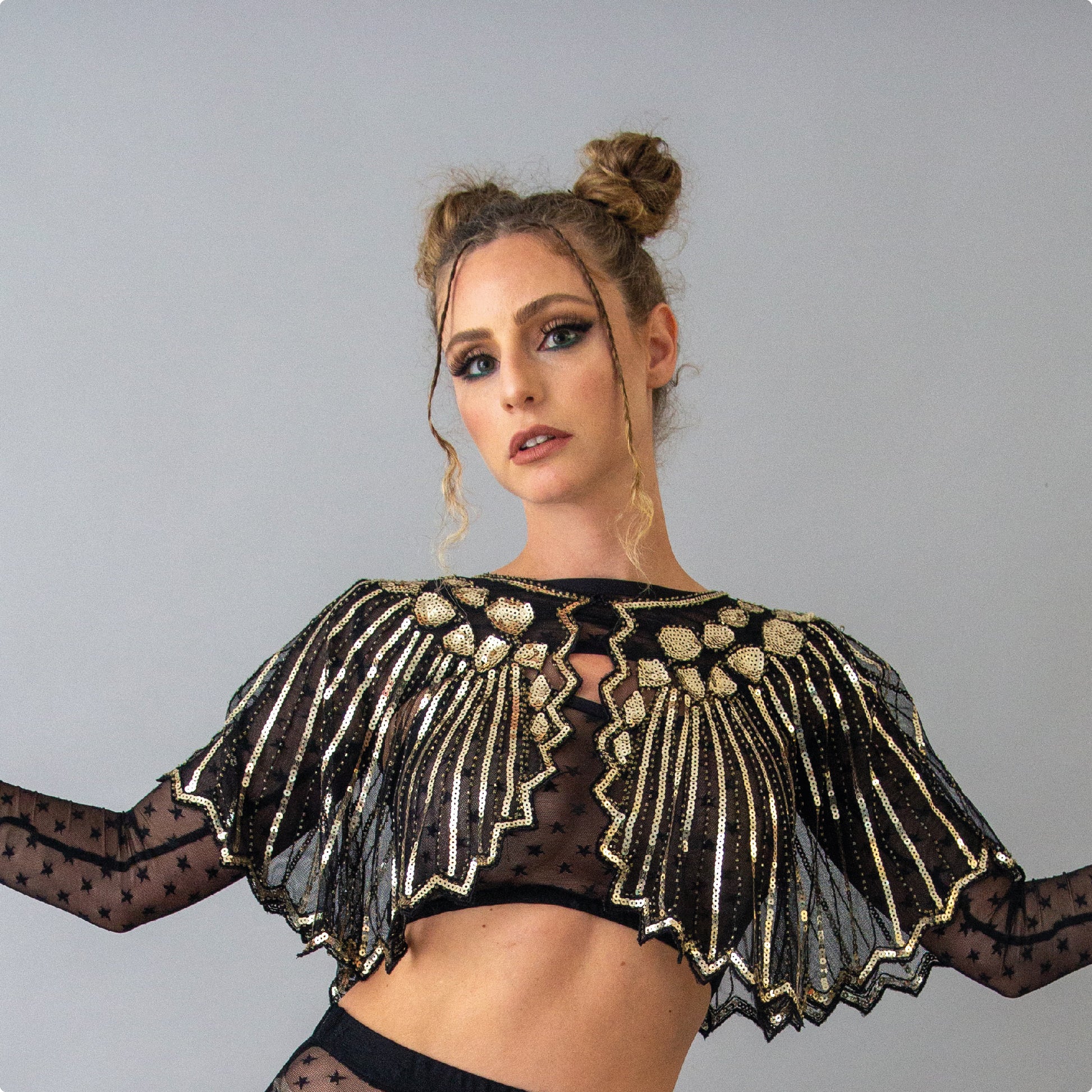 Glitter vintage look embroidered cape